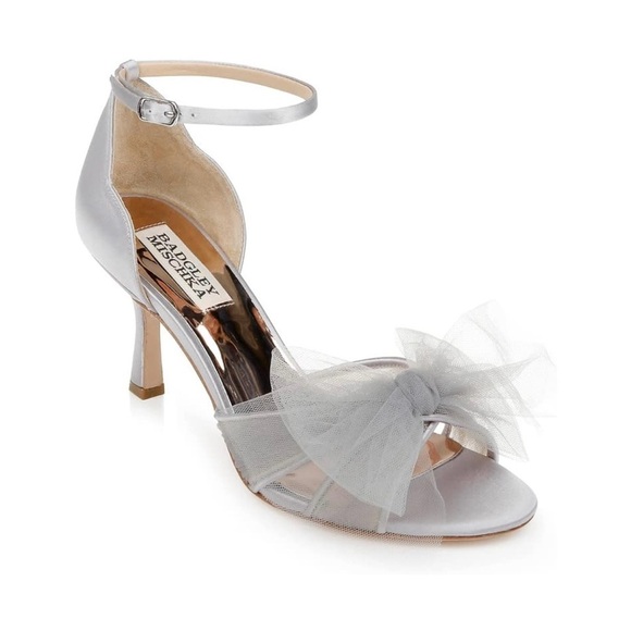 BNWT Badgley Mischka Grey Terris Ankle Strap Sandal - Picture 2 of 5